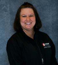 Julie Arnold Headshot