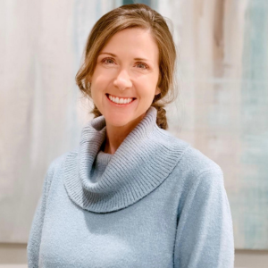 Lindsey Brett